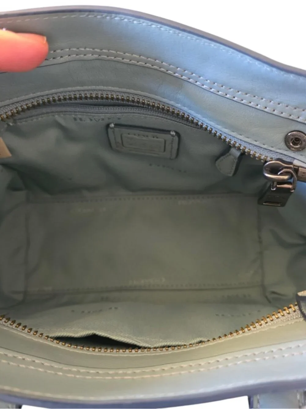 Coach Swagger 27 Cloud Blue Glovetanned Leather Satchel Chain Bag 59542 AUTH - Picture 11 of 16